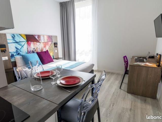 Studio 1 pièce 23 m²