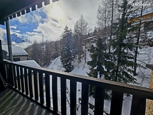 Studio 1 pièce 23 m²