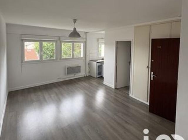 Studio 1 pièce 23 m²