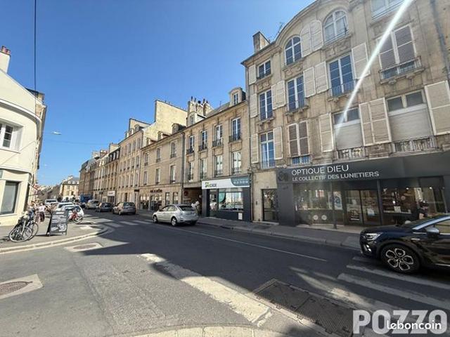 Studio 1 pièce 23 m²