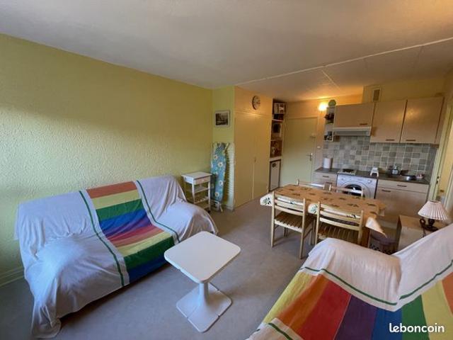 Studio 1 pièce 23 m²
