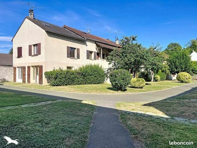 Studio 1 pièce 23 m²