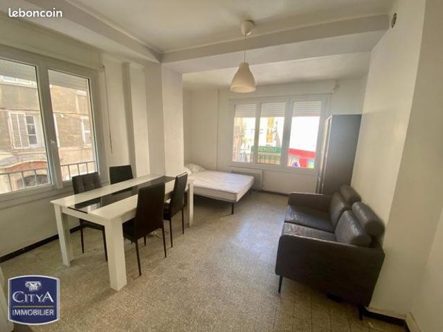 Studio 1 pièce 23 m²