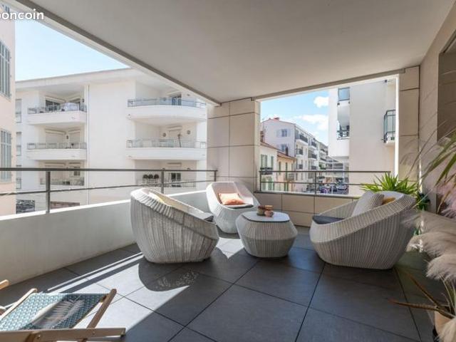 Studio 1 pièce 23 m²