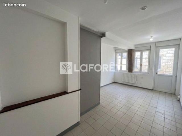Studio 1 pièce 23 m²