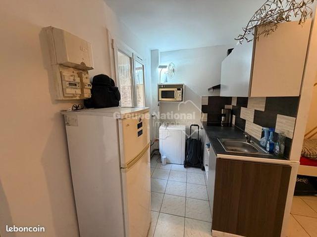 Studio 1 pièce 23 m²