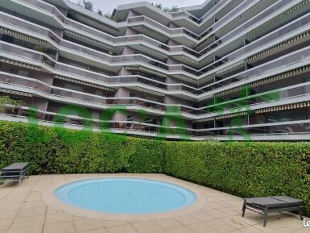 Studio 1 pièce 23 m²