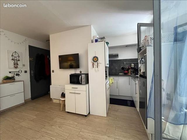 Studio 1 pièce 23 m²