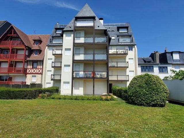 Studio 1 pièce 23 m²