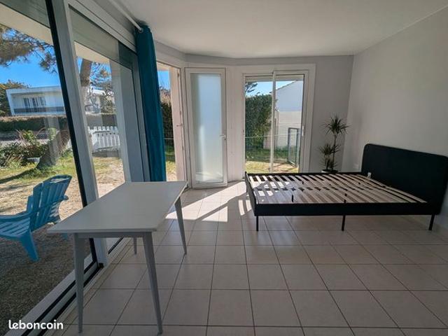 Studio 1 pièce 23 m²