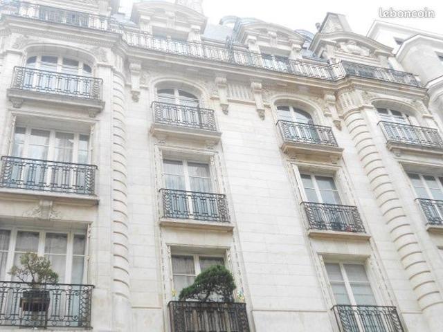 Studio 1 pièce 23 m²