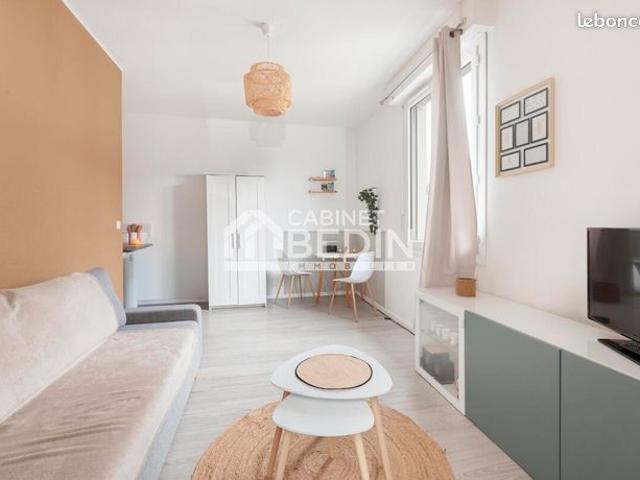 Studio 1 pièce 23 m²