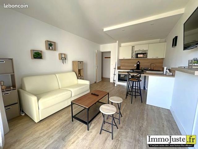Studio 1 pièce 23 m²