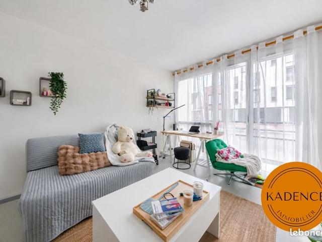 Studio 1 pièce 23 m²