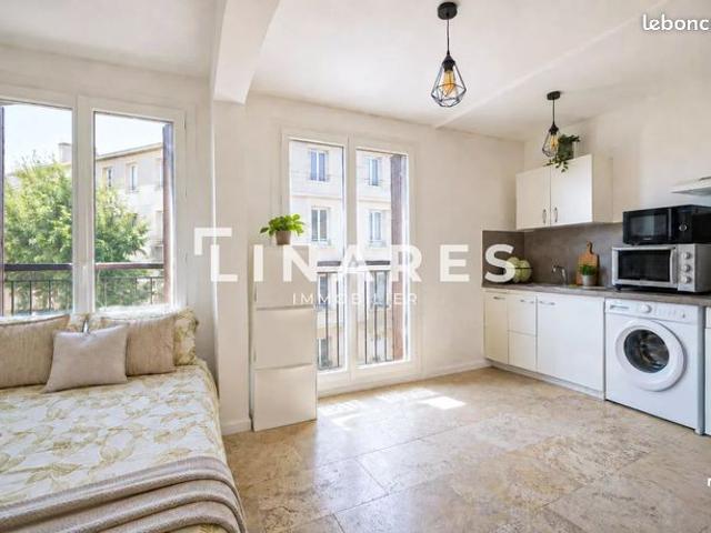Studio 1 pièce 23 m²
