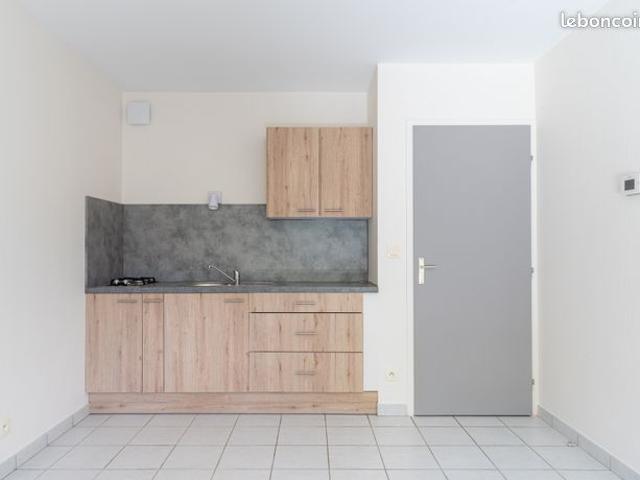 Studio 1 pièce 23 m²