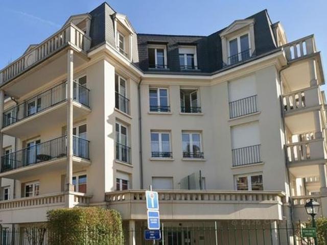 Studio 1 pièce 23 m²