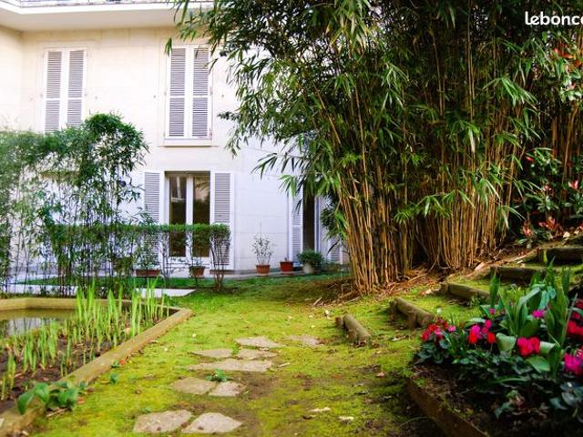 Studio 1 pièce 23 m²