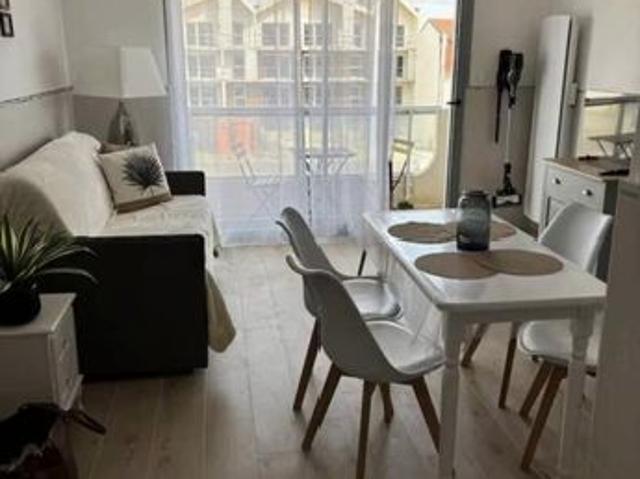 Studio 1 pièce 23 m²