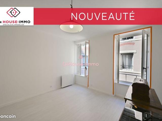 Studio 1 pièce 23 m²