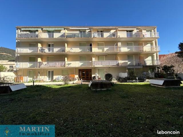 Studio 1 pièce 23 m²