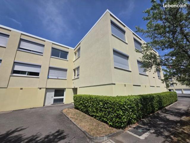 Studio 1 pièce 23 m²