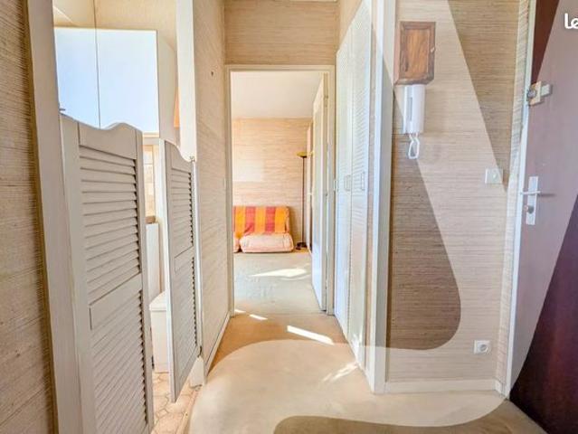 Studio 1 pièce 23 m²