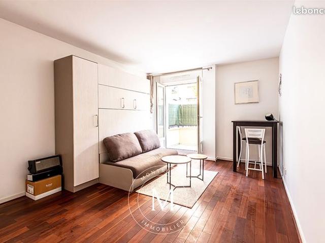 Studio 1 pièce 23 m²