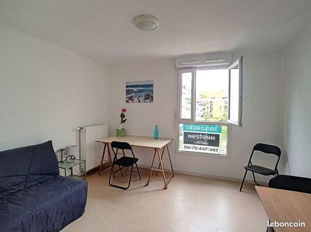 Studio 1 pièce 20 m²
