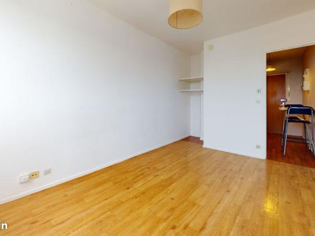 Studio 1 pièce 20 m²