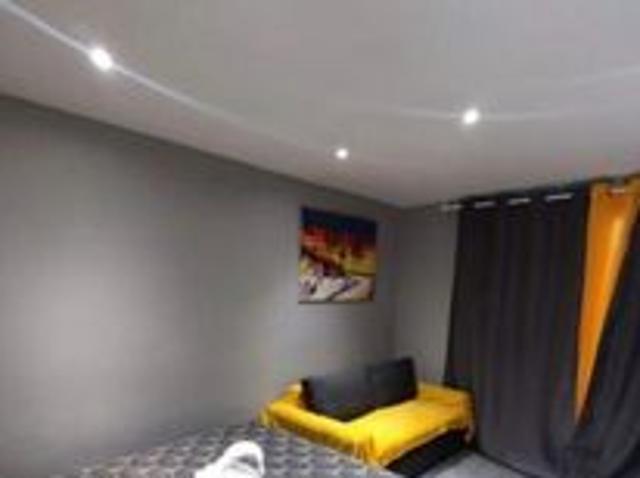 Studio 1 pièce 20 m²