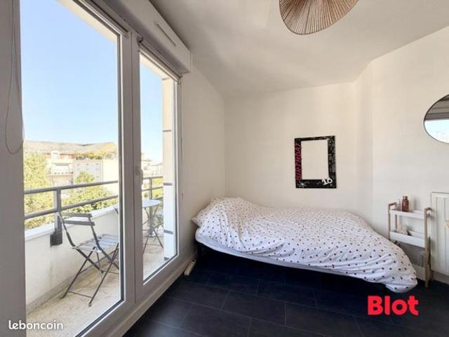 Studio 1 pièce 20 m²