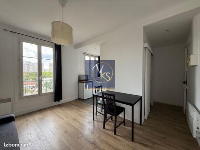 Studio 1 pièce 20 m²