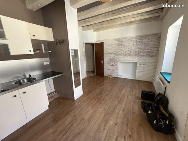 Studio 1 pièce 20 m²