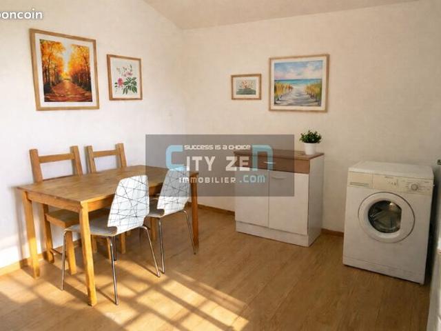Studio 1 pièce 20 m²