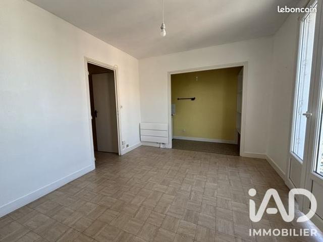 Studio 1 pièce 20 m²