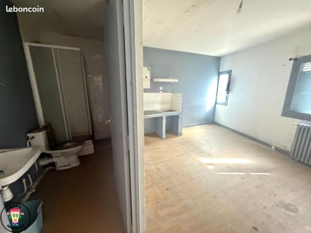 Studio 1 pièce 20 m²
