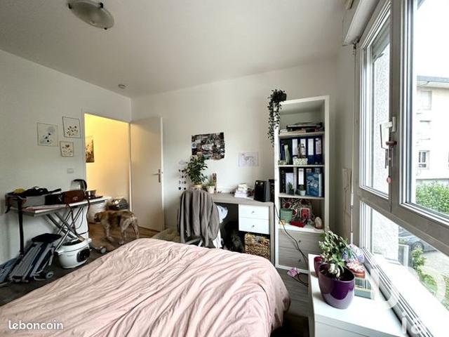 Studio 1 pièce 20 m²