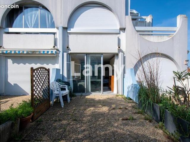 Studio 1 pièce 20 m²