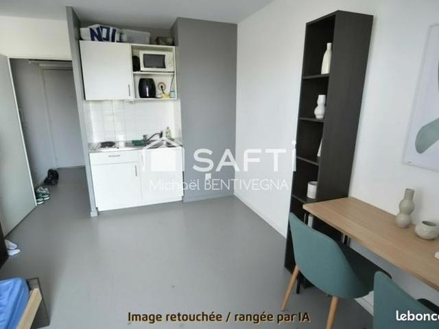Studio 1 pièce 20 m²