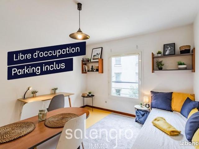 Studio 1 pièce 20 m²