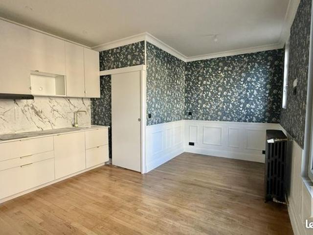 Studio 1 pièce 20 m²