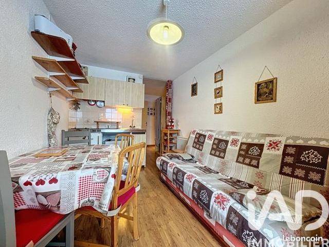 Studio 1 pièce 20 m²