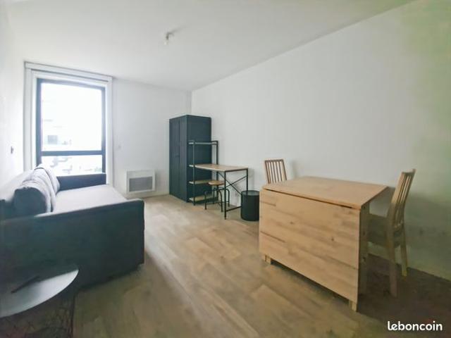 Studio 1 pièce 20 m²
