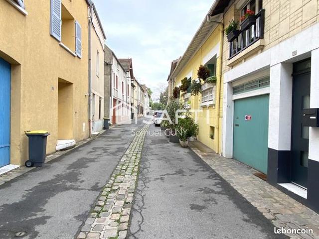 Studio 1 pièce 20 m²