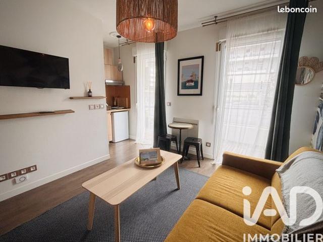 Studio 1 pièce 20 m²