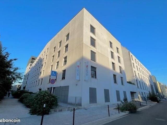 Studio 1 pièce 20 m²