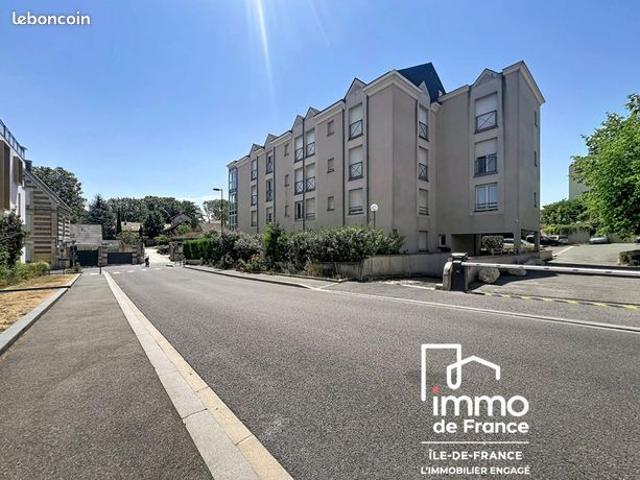 Studio 1 pièce 20 m²