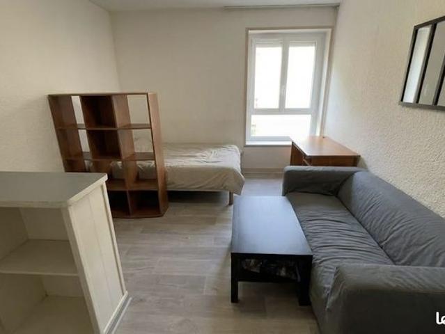 Studio 1 pièce 20 m²