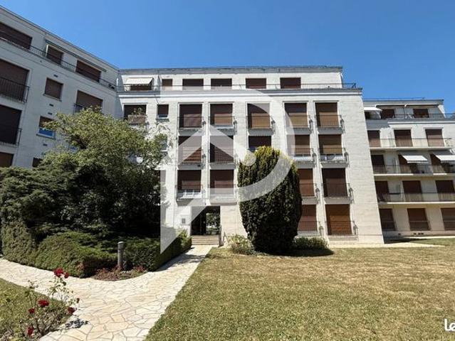 Studio 1 pièce 20 m²